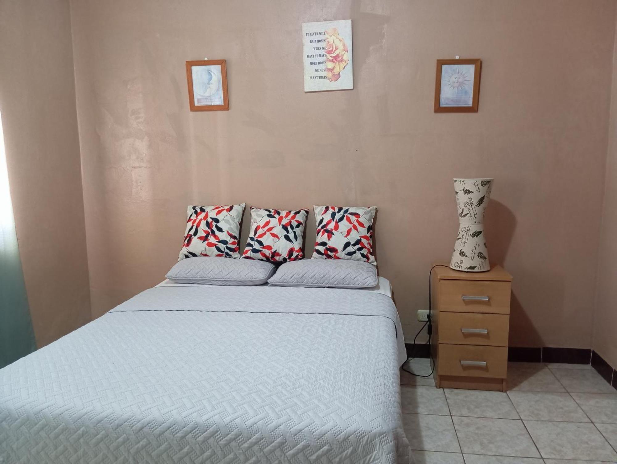 ChacaritaCabinas Miramar, Una Casa Solo Para Tiアパートメント エクステリア 写真